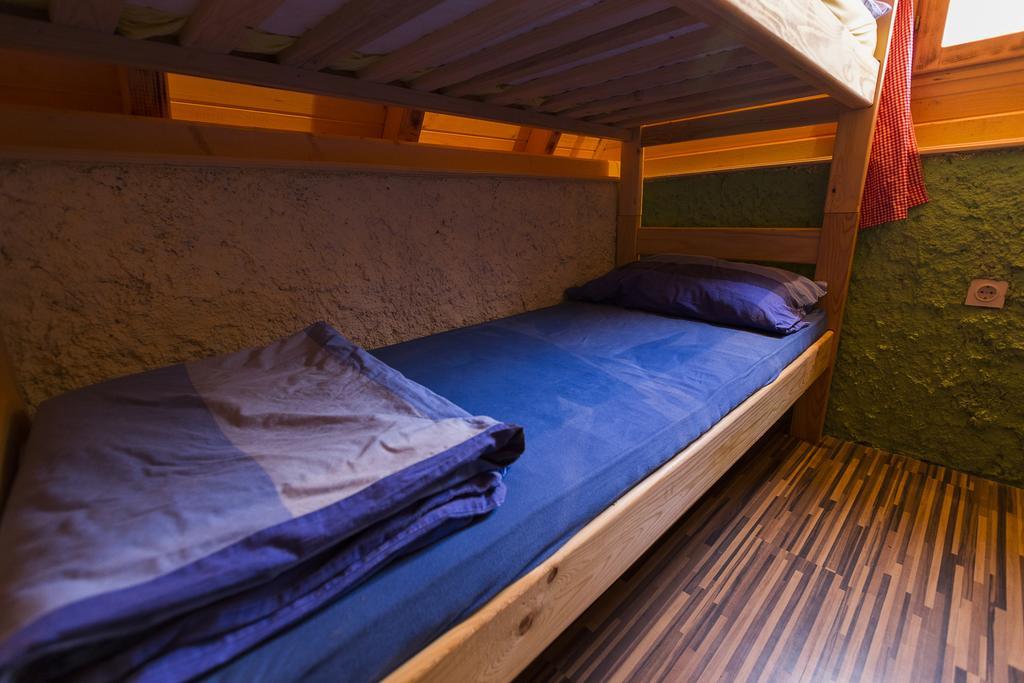 Rafting Kamp Dvije Vrbe Hotel Foca Exterior photo